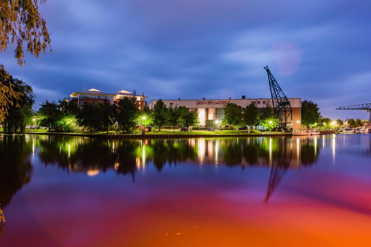 Hotel Alte Werft Papenburg Esterno foto