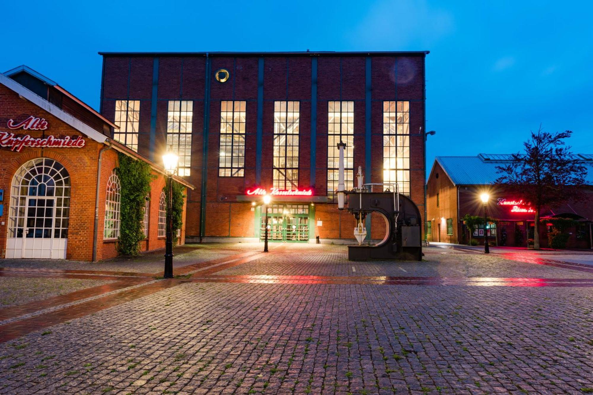 Hotel Alte Werft Papenburg Esterno foto